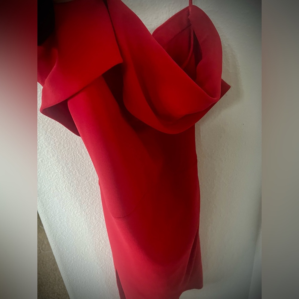 Red off shoulder dress - Picture 7 of 10
